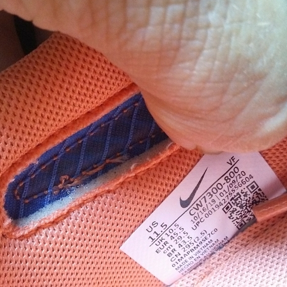 Nike Air Force 1 Shoes - Picture 6 of 13